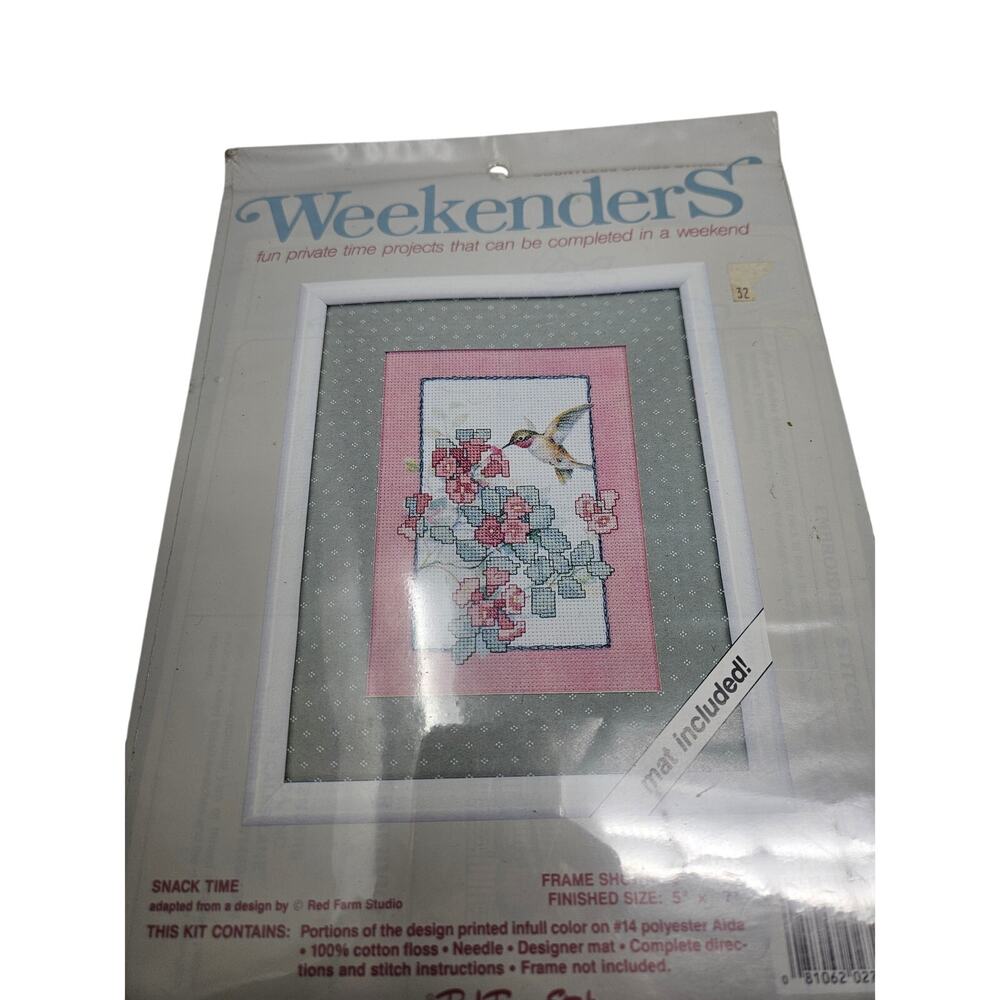 NEW Weekenders Snack Time Hummingbird Floral Cottage Cross Stitch Craft